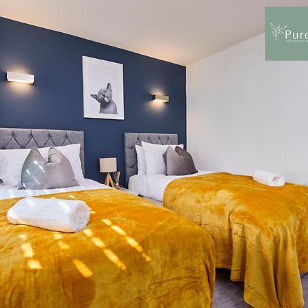 Beautiful Four Bed House By Purestay Short Lets & Serviced Accommodation Coventry With Parking Exterior photo